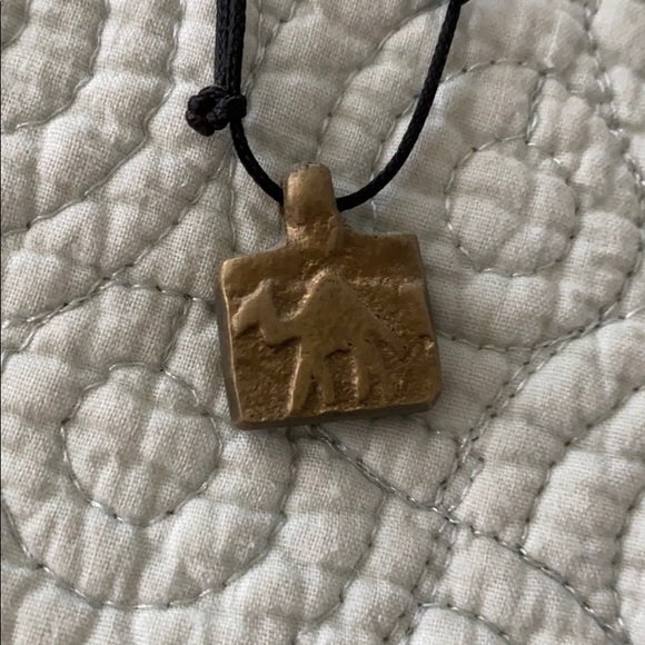 Camel necklace - Picture 2 of 2